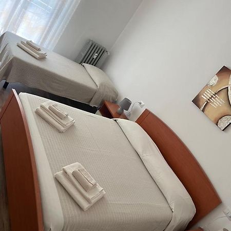 Appartamento Mela Ad Alba, Cuore Delle Langhe ภายนอก รูปภาพ